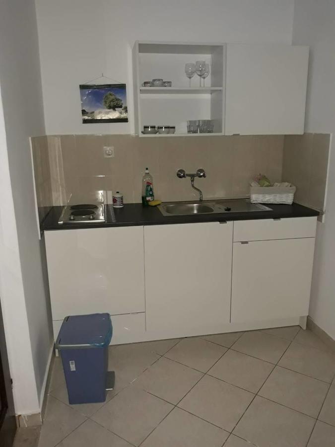 Apartments Pag Holiday 파그 외부 사진