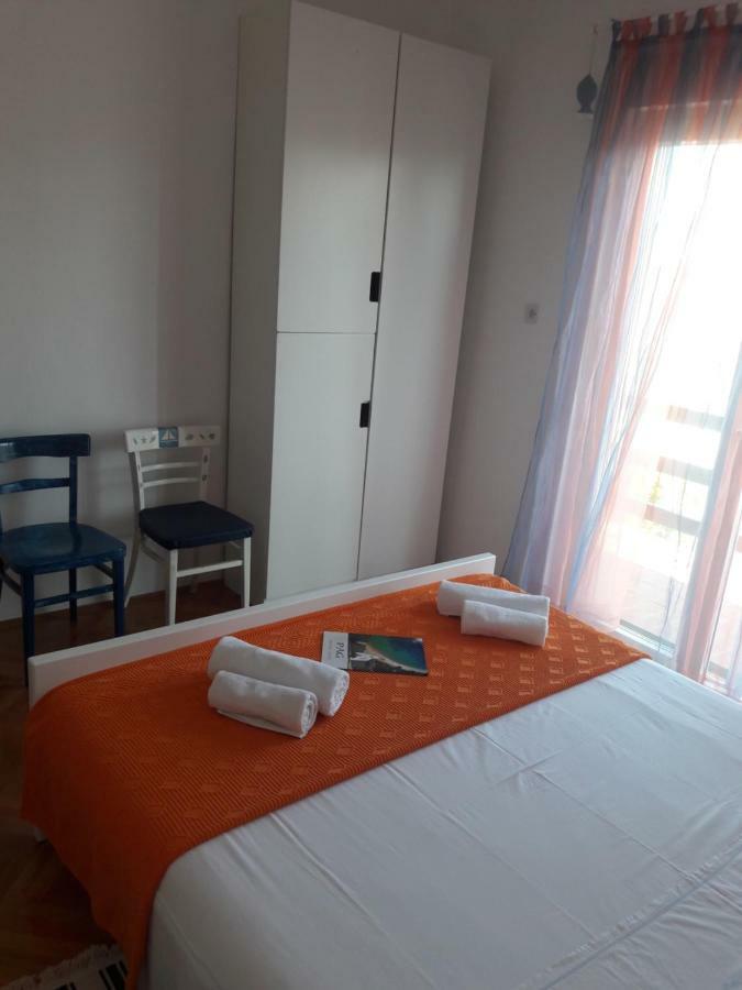 Apartments Pag Holiday 파그 외부 사진